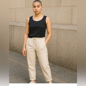 Lilly and Taylor Classic Black Sleeveless Tank Top side zipper clean girl